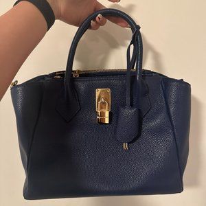 Samantha Thavasa Navy Tote Bag w/ Crossbody Strap